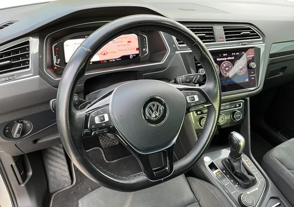 Volkswagen Tiguan cena 119000 przebieg: 99000, rok produkcji 2019 z Kraków małe 301